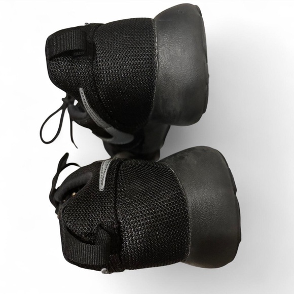 Nike Roshe Sneakers - Picture 4 of 7